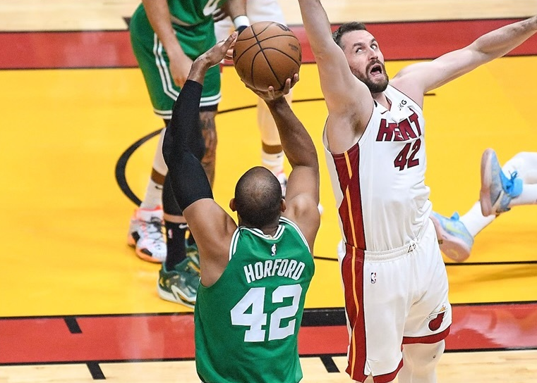  阿德巴约高效发挥热火战胜凯尔特人